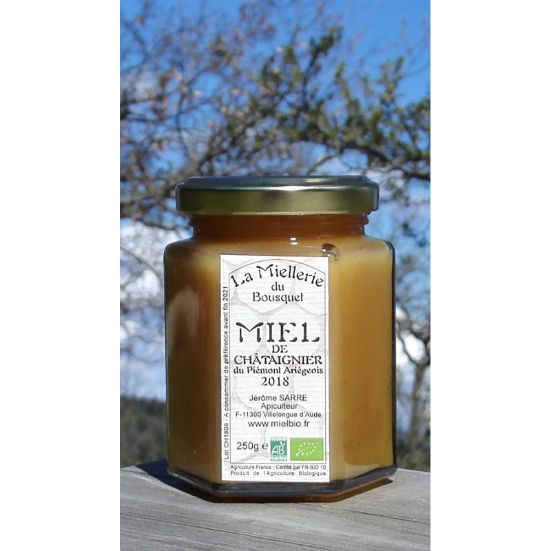 Miel de Châtaignier Bio Ariège 2018. Ce miel est cristallisé, photo mars 2019 Miel de Châtaignier Bio Ariège 2018. Ce miel est cristallisé, photo mars 2019