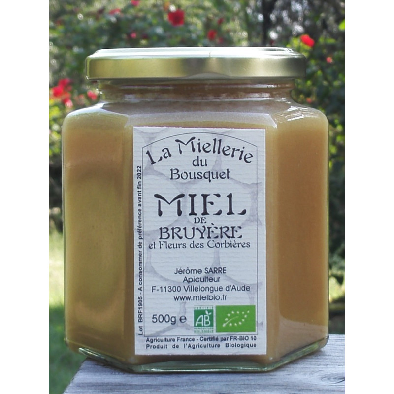 Miel Bio de Bruyère et Fleurs des Corbières crémeux 2019 (photo juillet 2019) Miel Bio de Bruyère et Fleurs des Corbières crémeux 2019 (photo juillet 2019)